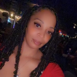 Meet your Posher, Deana